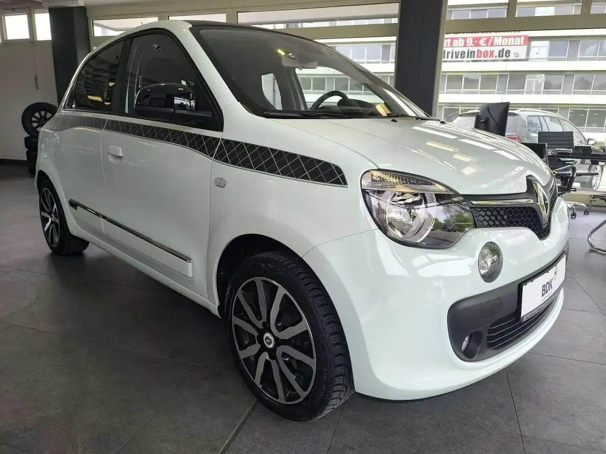 Gebraucht Renault Twingo 90 PS (66 kW) 2019 Pistaziengrün Kleinwagen