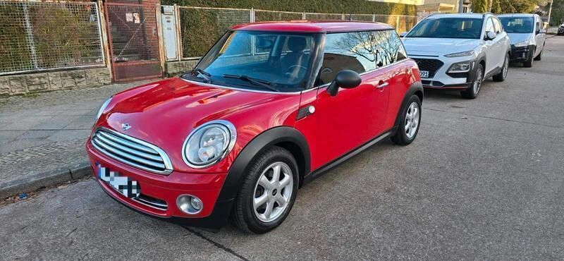 Rot Gebraucht 2009 Mini Cooper Kleinwagen | 2.800 € (Fairer Preis) - Bild 1/4
