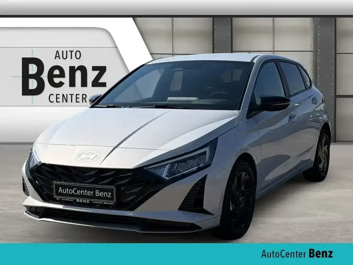 Gebraucht Hyundai i20 Blackline 90 PS (66 kW) 2026 Kleinwagen