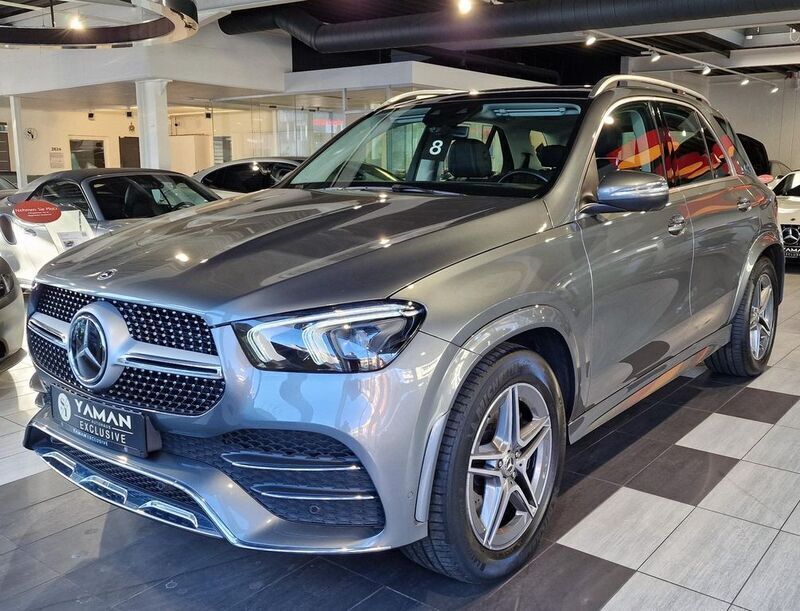 Grau Gebraucht 2022 Mercedes GLE350e AMG SUV | 59.850 € (Fairer Preis) - Bild 1/4