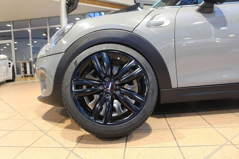 Gebraucht Mini ONE 102 PS (75 kW) 2017 Grau Kleinwagen