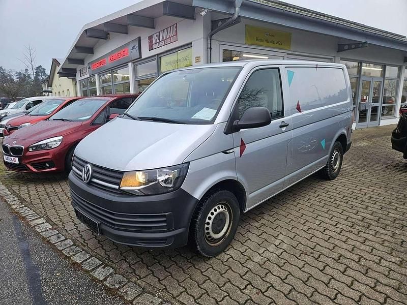 Reflexsilber metallic Gebraucht 2016 VW Transporter Van | 9.900 € - Bild 1/4