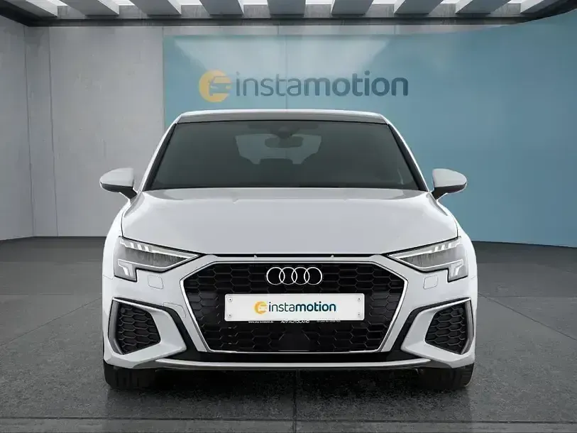 Gebraucht Audi A3 116 PS (85 kW) 2023 Weiss Limousine