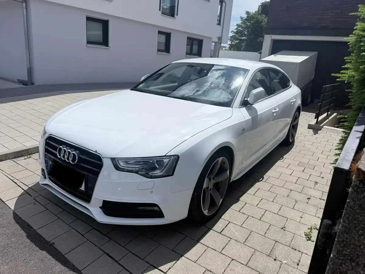 Gebraucht Audi A5 Sportback S-Line 190 PS (139 kW) 2014 Weiß Kleinwagen