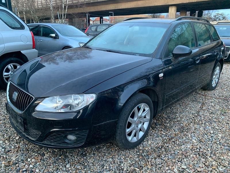 Schwarz Gebraucht 2010 Seat Exeo Style Kombi | 2.900 € (Fairer Preis) - Bild 1/4