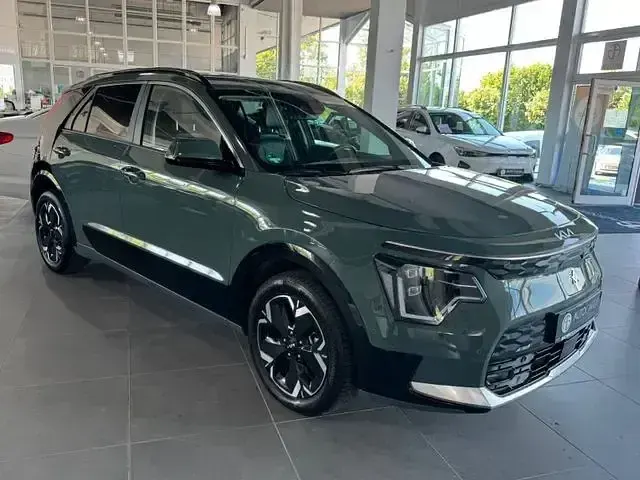 Gebraucht Kia e-Niro Inspiration 150 kW (204 PS) 2023 Grün SUV