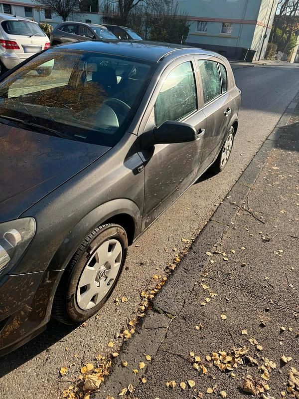 Usata Opel Astra 90 CV (66 kW) 2009 Grigio Utilitaria