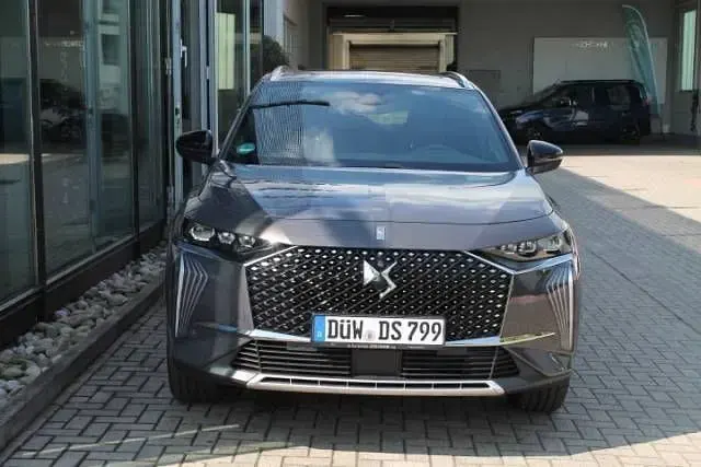 Gebraucht DS Automobiles DS7 Crossback 131 PS (96 kW) 2024 Blau SUV