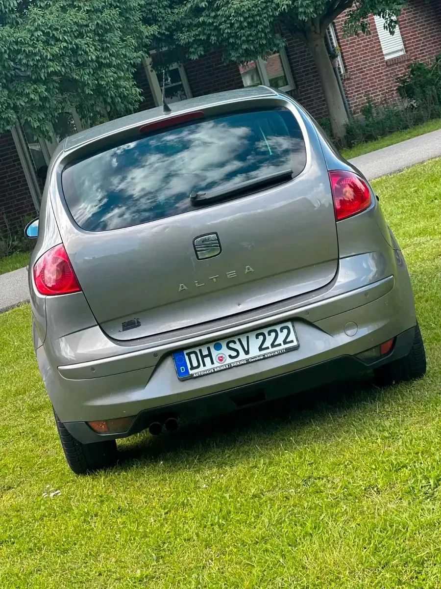 Gebraucht Seat Altea 140 PS (102 kW) 2007 Grau Van / Kleinbus