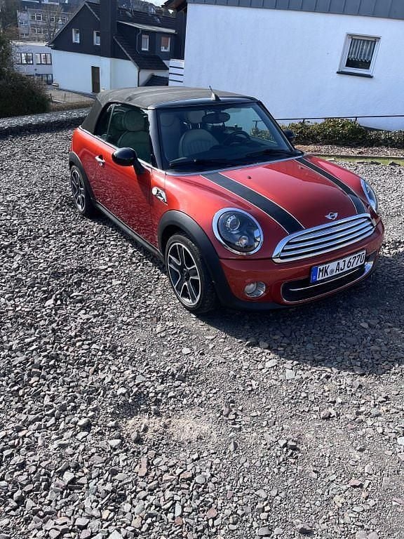 Gebraucht Mini Cooper D Cabriolet 111 PS (81 kW) 2011 Orange Cabrio