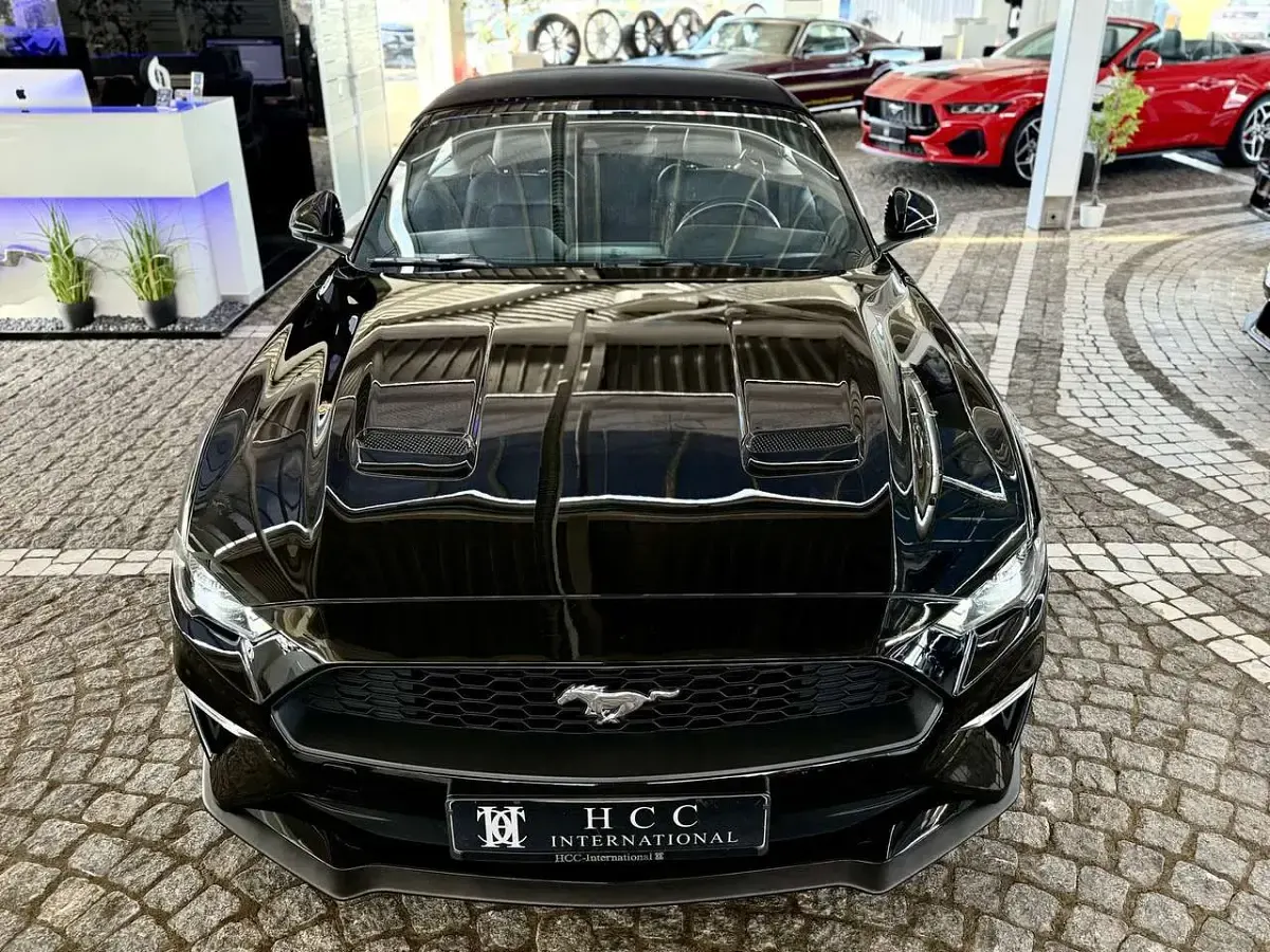 Gebraucht Ford Mustang 290 PS (213 kW) 2019 Schwarz Cabrio