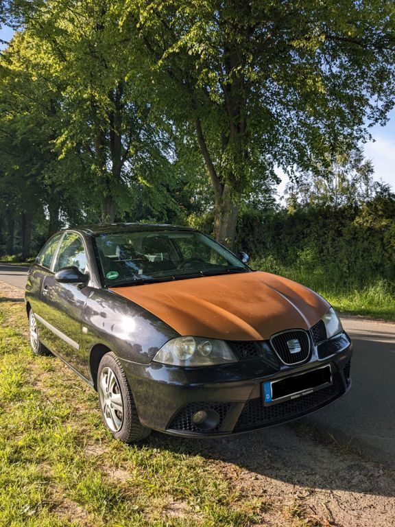 Schwarz Gebraucht 2008 Seat Ibiza Limousine | 550 € - Bild 1/4
