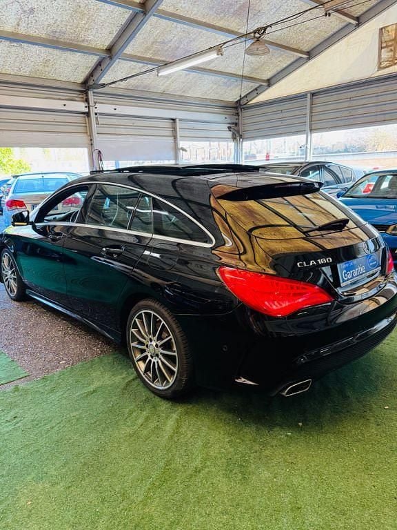 Gebraucht Mercedes CLA180 122 PS (89 kW) 2016 Schwarz Limousine