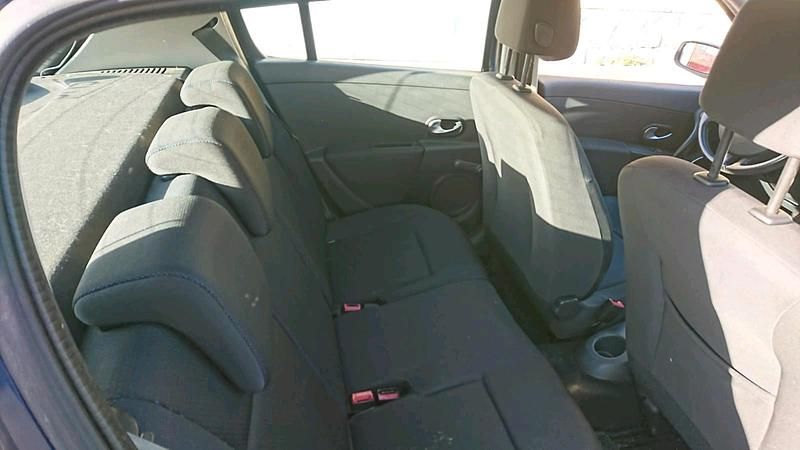 Gebraucht Renault Clio II 75 PS (55 kW) 2006 Blau Kleinwagen