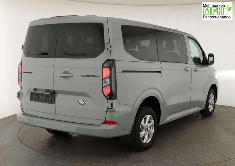 Neu Ford Transit Custom Limited 170 PS (125 kW) 2026 Grey matter Kombi