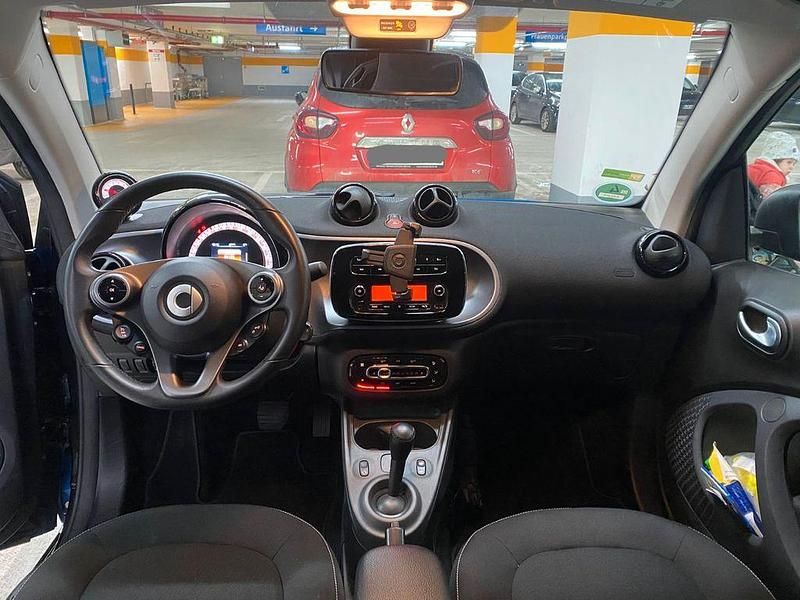 Gebraucht Smart ForTwo Cabrio 90 PS (66 kW) 2019 Blau Cabrio