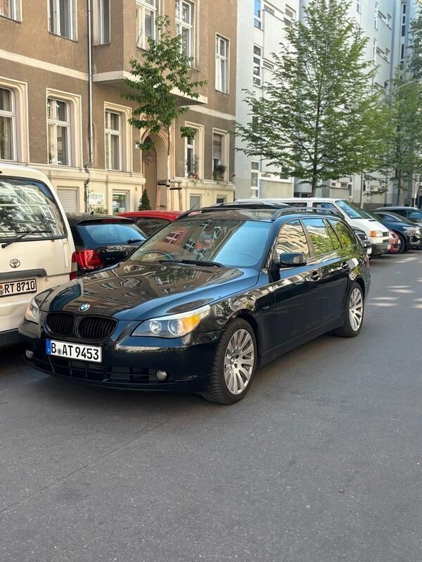Weiß Gebraucht 2007 BMW 525 Kombi | 3.900 € (Guter Preis) - Bild 1/4