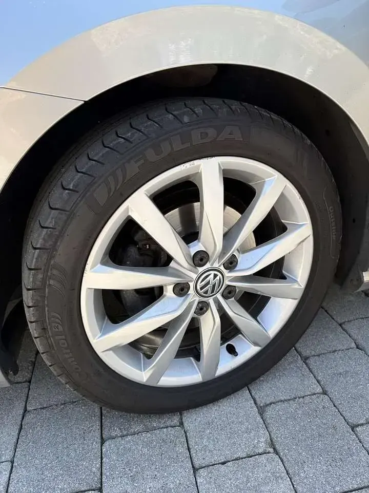 Gebraucht VW Golf Sportsvan Highline 150 PS (110 kW) 2015 Grau Van / Kleinbus