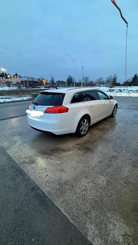 Gebraucht Opel Insignia OPC 170 PS (125 kW) 2012 Weiß Kombi