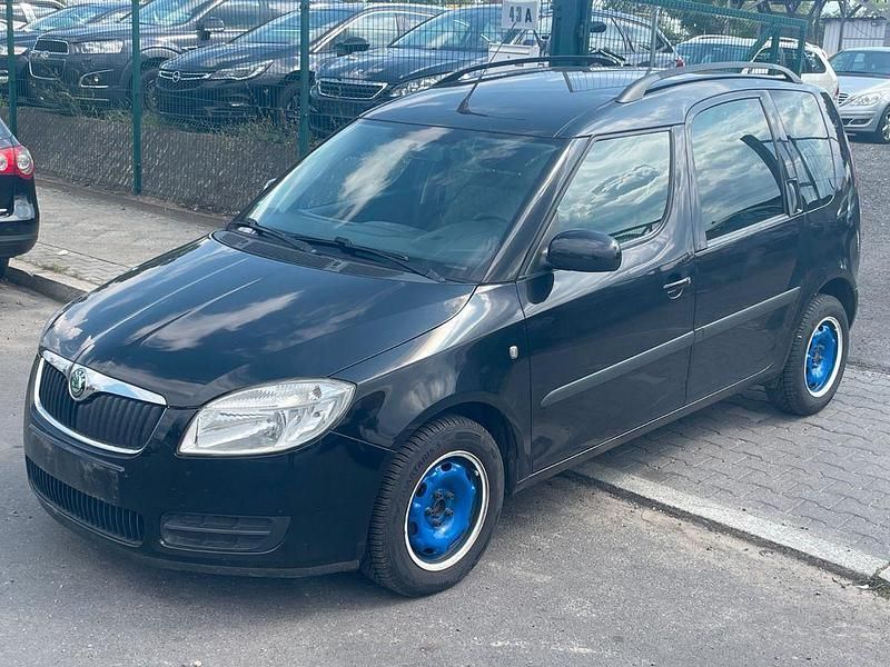 Schwarz Gebraucht 2008 Skoda Roomster Style Kombi | 2.350 € (Fairer Preis) - Bild 1/4
