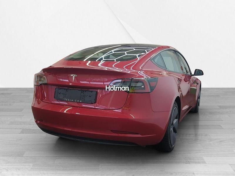 Gebraucht Tesla Model 3 Standard Range 208 kW (283 PS) 2022 Rot Limousine