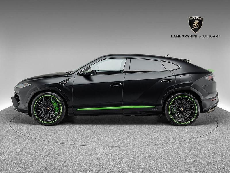 Second-hand Lamborghini Urus 799 CP (587 kW) 2025 Negru SUV