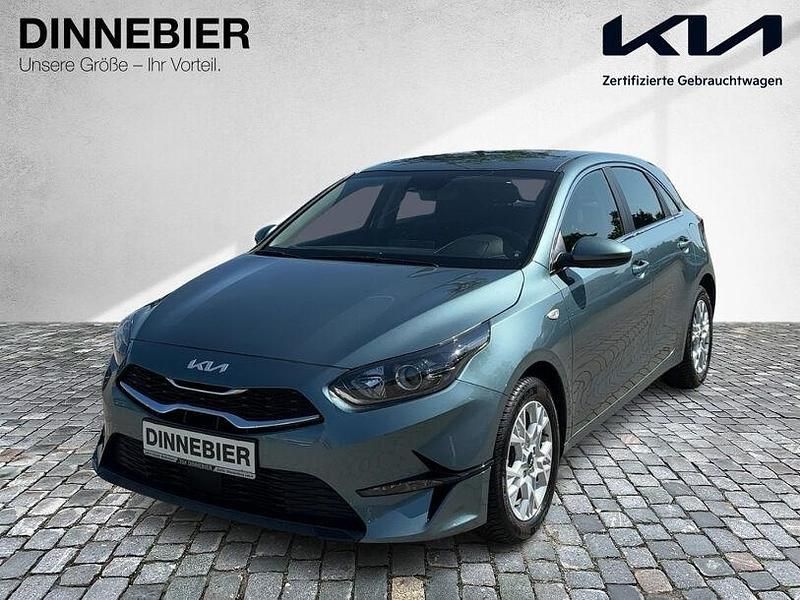 Gebraucht Kia Ceed Vision 160 PS (117 kW) 2023 Grau Kleinwagen