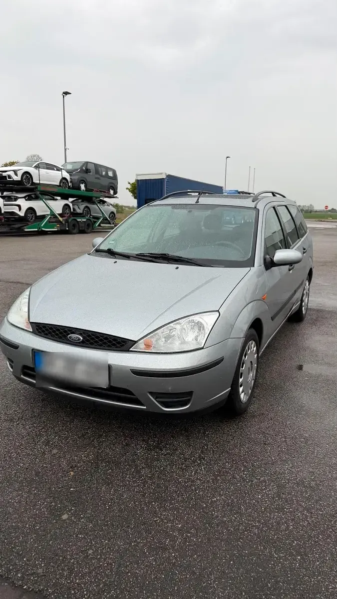 Second-hand Ford Focus 101 CP (74 kW) 2004 Argintiu Break