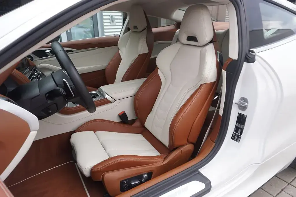 Gebraucht BMW M850 Sport Line 530 PS (389 kW) 2020 Mineralweiß Coupé