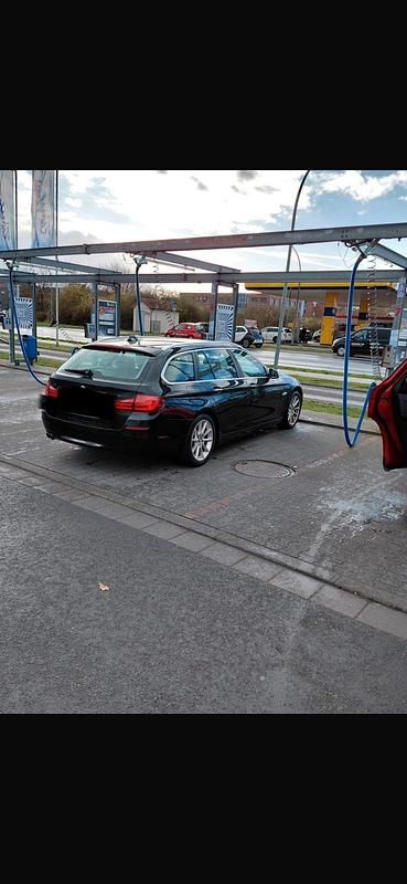 Gebraucht BMW 520 Efficient Dynamics 184 PS (135 kW) 2013 Schwarz Kombi