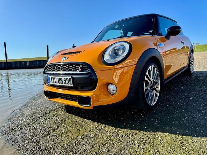 Orange Gebraucht 2016 Mini Cooper S Kleinwagen | 14.300 € (Guter Preis) - Bild 1/4