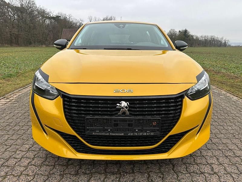 Gebraucht Peugeot 208 75 PS (55 kW) 2022 Gelb Kleinwagen