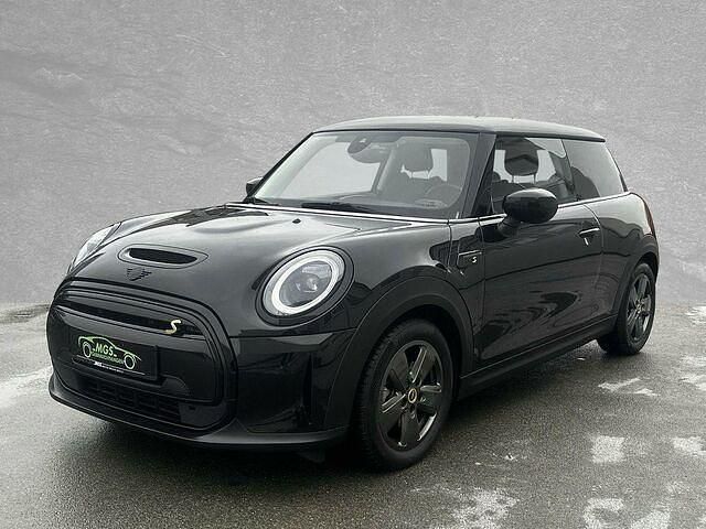 Gebraucht Mini Cooper SE Essential 135 kW (184 PS) 2023 Midnight black Kleinwagen