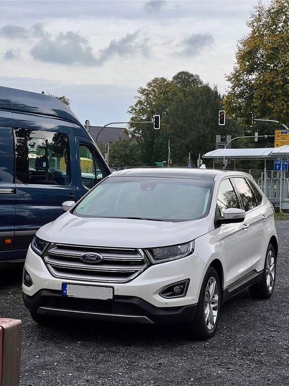 Gebraucht Ford Edge 209 PS (153 kW) 2017 Weiß SUV