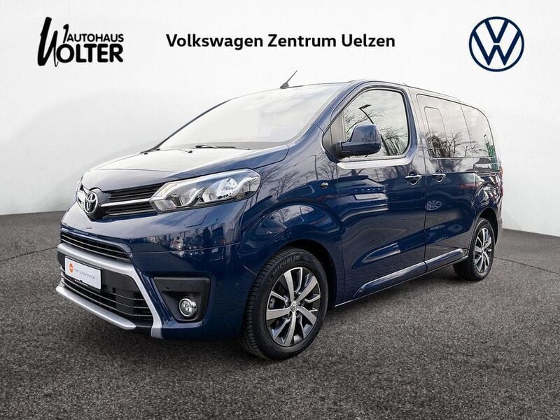 Blau Gebraucht 2018 Toyota Proace Verso Comfort Kombi | 23.880 € (Guter Preis) - Bild 1/4