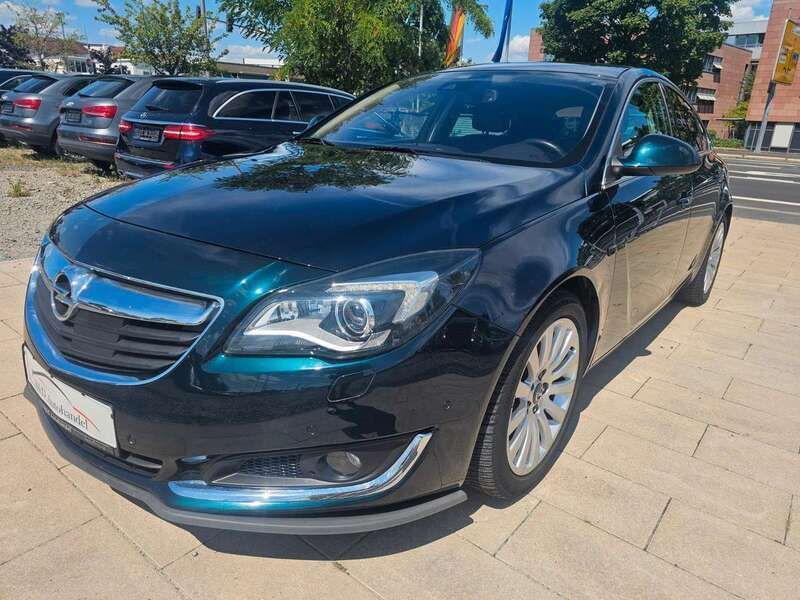 Grün Gebraucht 2013 Opel Insignia Innovation Kombi | 10.950 € (Fairer Preis) - Bild 1/4