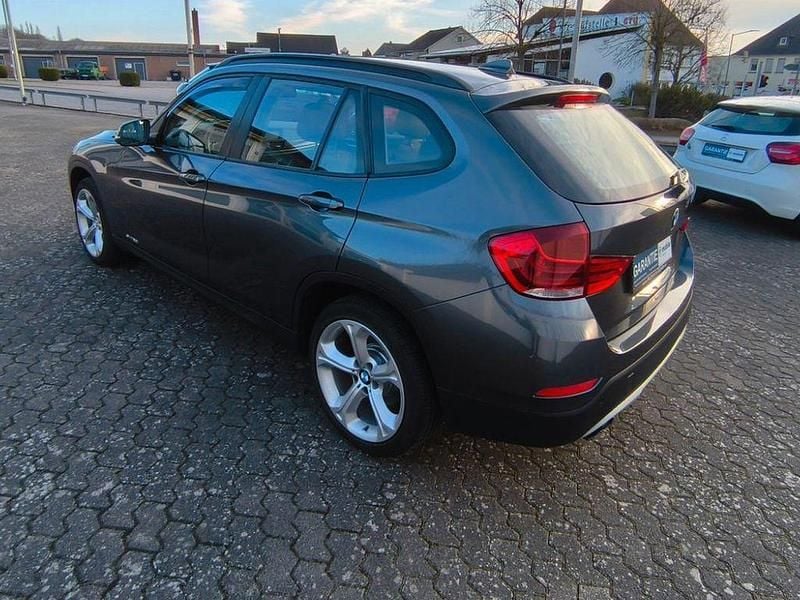 Gebraucht BMW X1 Advantage 184 PS (135 kW) 2014 Grau SUV