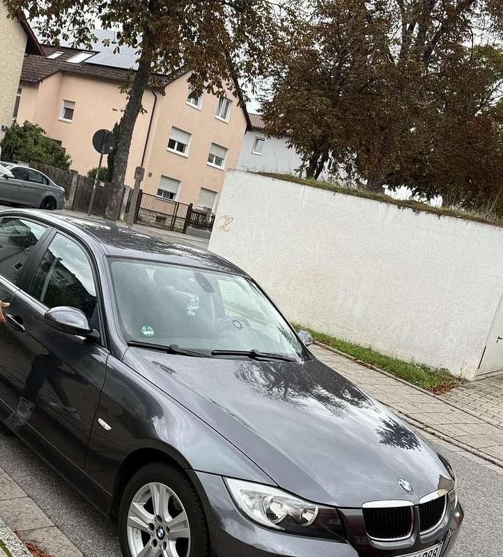 Gebraucht BMW 318 143 PS (105 kW) 2008 Limousine