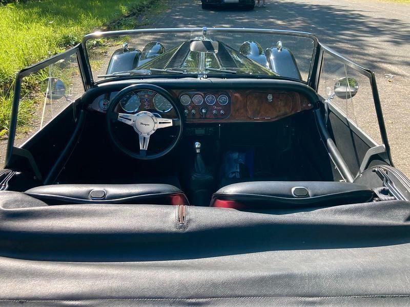 Gebraucht Morgan Plus 8 190 PS (139 kW) 1995 Schwarz Cabrio