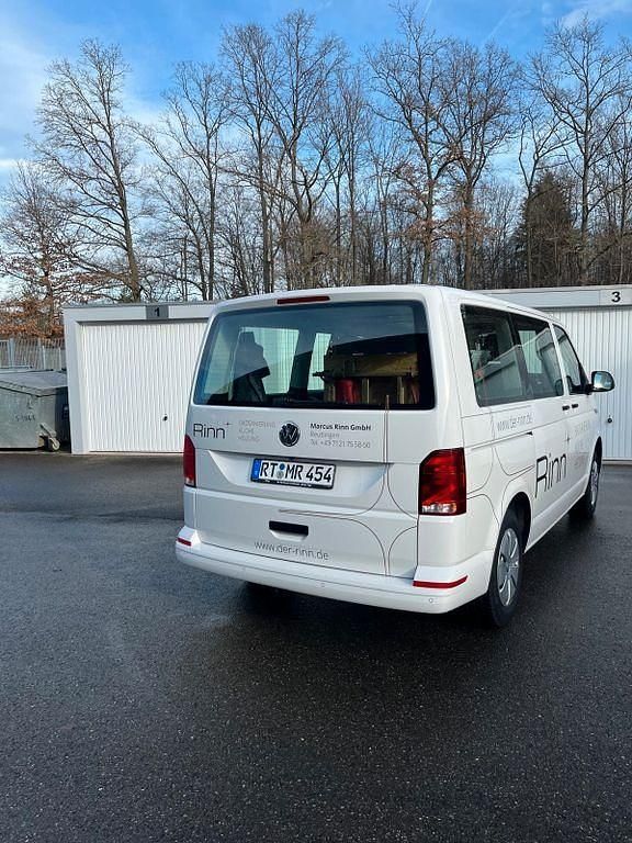 Gebraucht VW Multivan Trendline 150 PS (110 kW) 2021 Weiß Van
