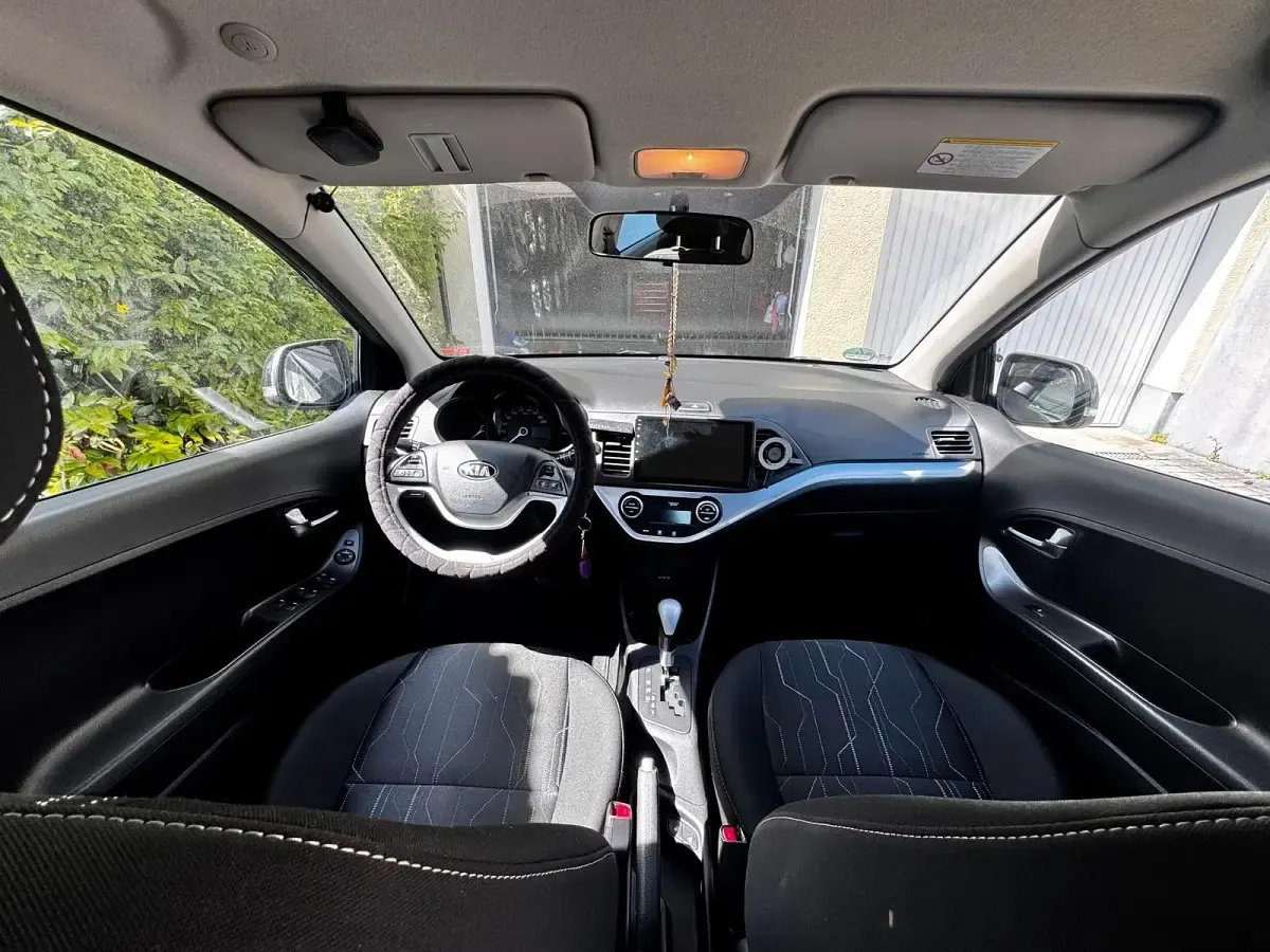 Gebraucht Kia Picanto 87 PS (63 kW) 2014 Schwarz Kleinwagen