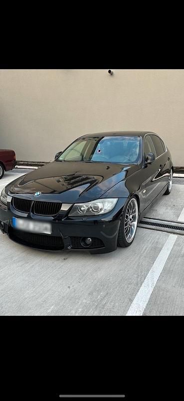 Schwarz Gebraucht 2006 BMW 325 M Sport Limousine | 6.399 € - Bild 1/4