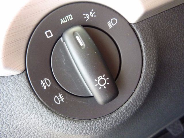 Gebraucht Skoda Yeti Comfort 122 PS (89 kW) 2015 Silber metallic SUV