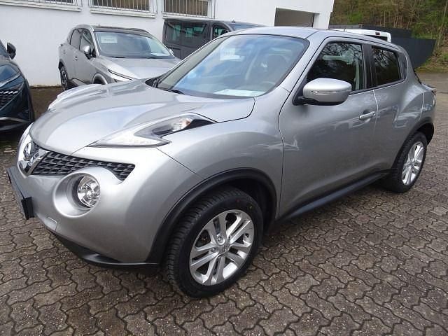 Gebraucht Nissan Juke Acenta 116 PS (85 kW) 2017 Silber SUV