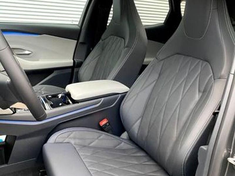 Gebraucht Ford Explorer Extended Range 210 kW (286 PS) 2024 Grau SUV