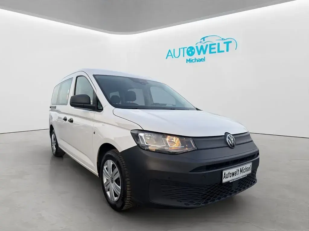 Gebraucht VW Caddy 102 PS (75 kW) 2022 Weiß Van / Kleinbus