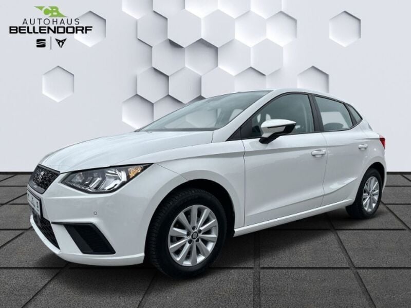 Weiß Gebraucht 2021 Seat Ibiza Style Limousine | 13.840 € (Fairer Preis) - Bild 1/4