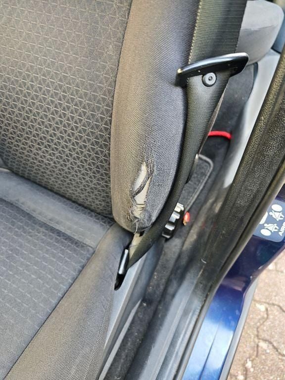 Gebraucht Ford Mondeo 170 PS (125 kW) 2001 Blau Limousine