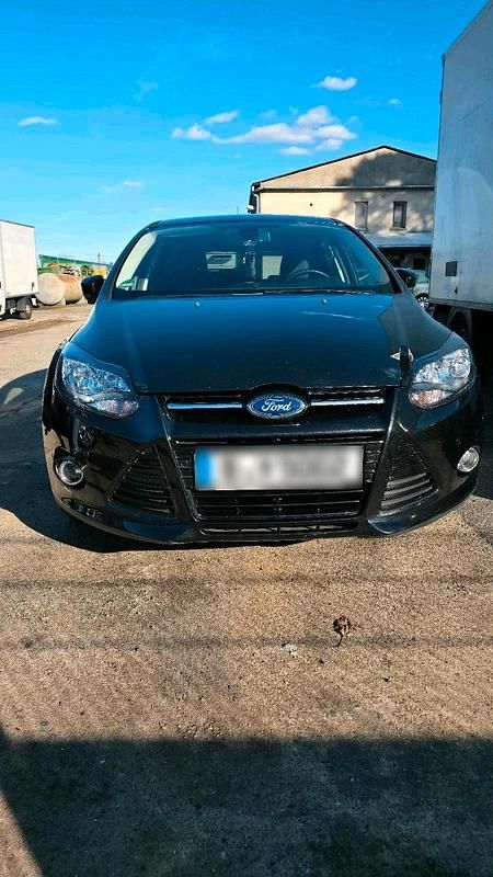 Gebraucht Ford Focus 150 PS (110 kW) 2012 Schwarz Limousine