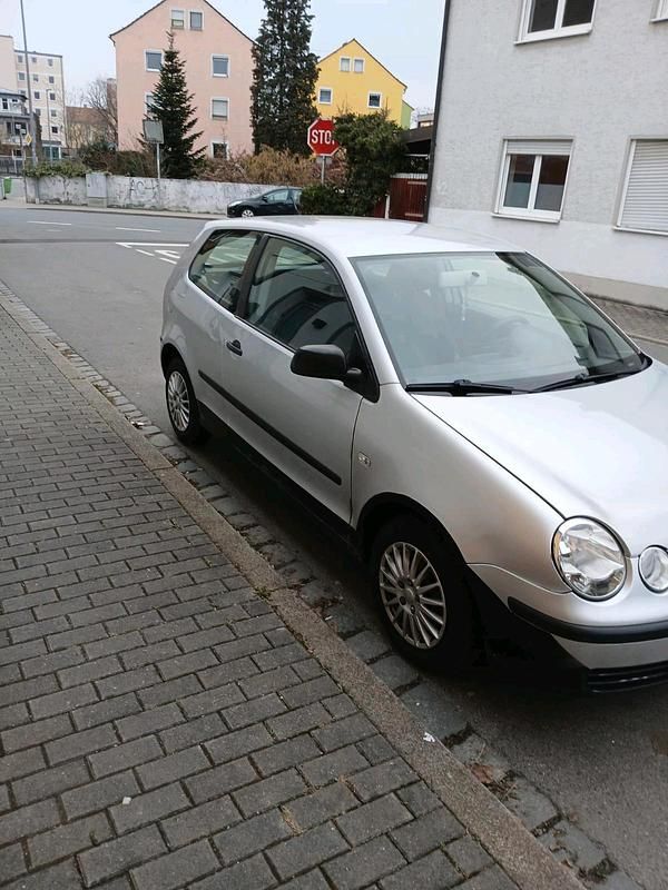 Usata VW Polo 75 CV (55 kW) 2003 Grigio Utilitaria